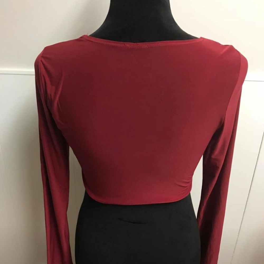 ❤️🖤Crop Top🖤❤️ - Picture 2 of 3